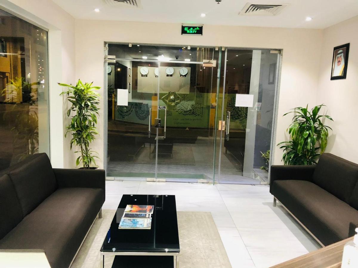 Tangier Tower Hotel Al-Manamah Bagian luar foto