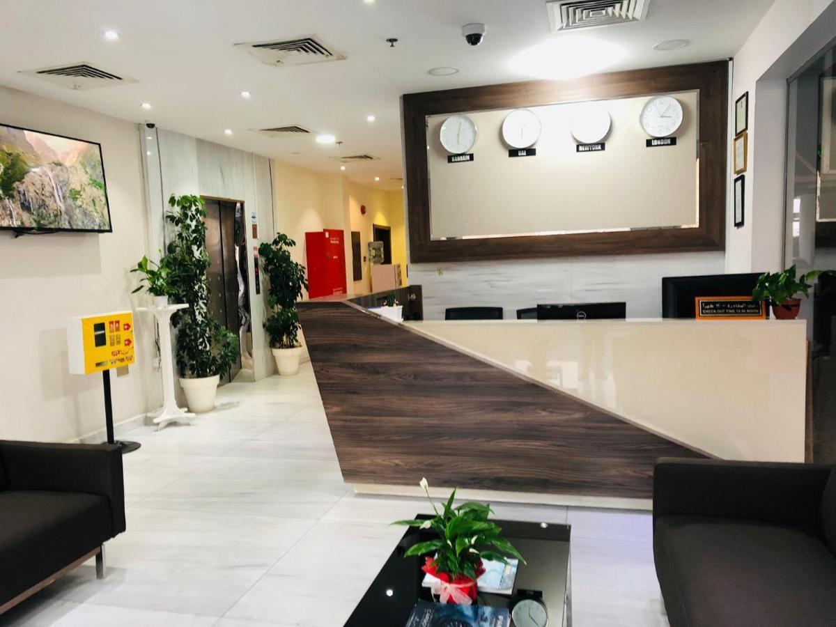 Tangier Tower Hotel Al-Manamah Bagian luar foto