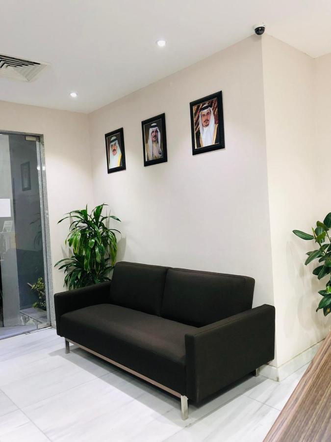 Tangier Tower Hotel Al-Manamah Bagian luar foto