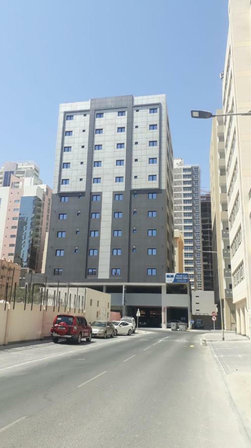Tangier Tower Hotel Al-Manamah Bagian luar foto